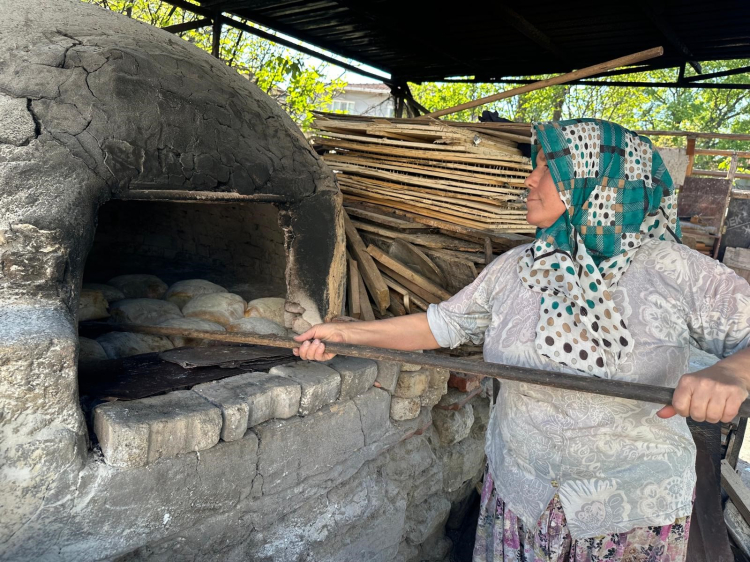 Anne yadigarı ekşi mayayla fırınlara meydan okuyor! -Bursa Hayat-2