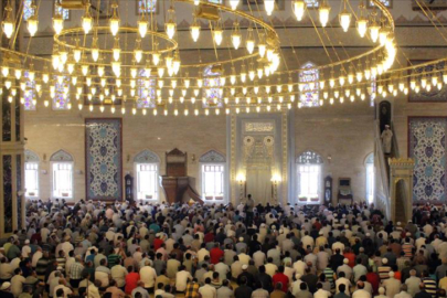 İkindi ezanı saat kaçta okunacak?! Kocaeli namaz vakitleri | 4 mayıs 2026