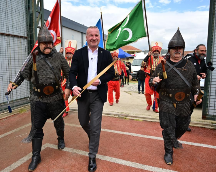 Oklar Karacabey’de hedefi vurdu: Rekor ve madalya bir arada - Bursa Hayat - 2
