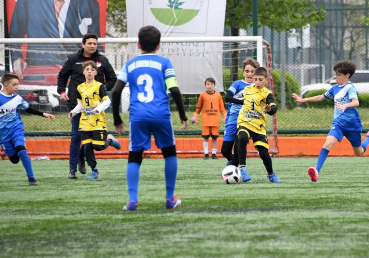 Osmangazi’de minik kramponlar sahada - Bursa Hayat - 3