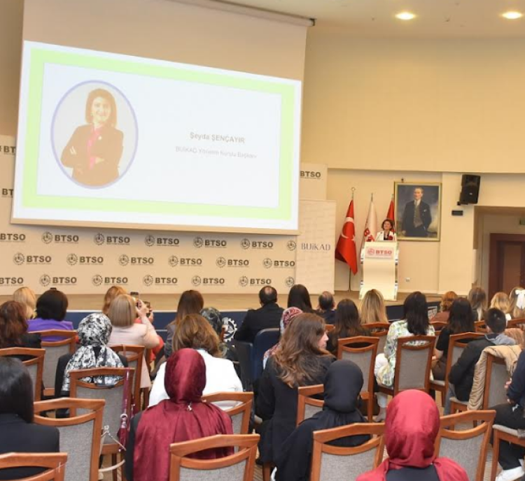 Genç kadınlara kariyer köprüsü: BUİKAD Projesi tamamlandı - Bursa Hayat - 3