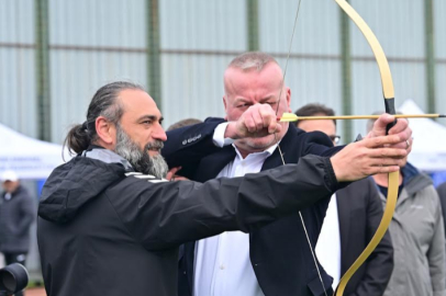 Oklar Karacabey’de hedefi vurdu: Rekor ve madalya bir arada