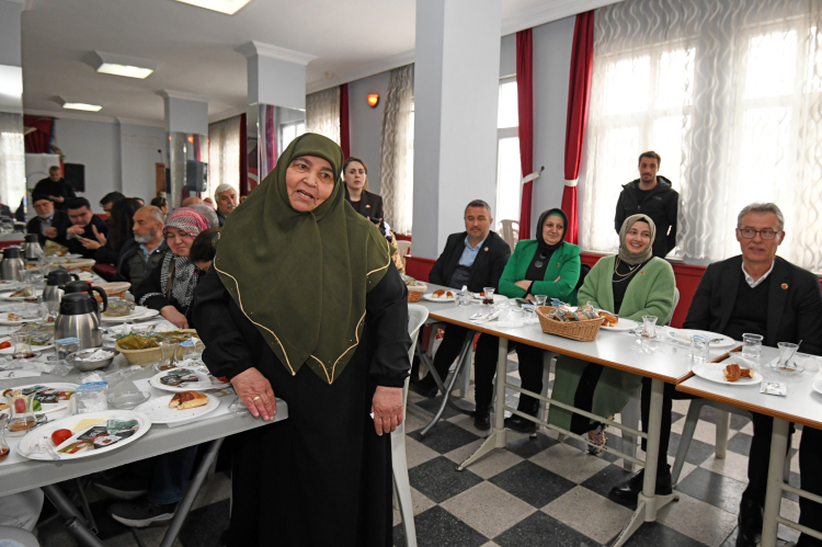 Osmangazi Belediye Başkanı Erkan Aydın’dan Sırameşeler çıkarması - Bursa Hayat Gazetesi-3