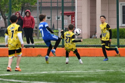 Osmangazi’de minik kramponlar sahada