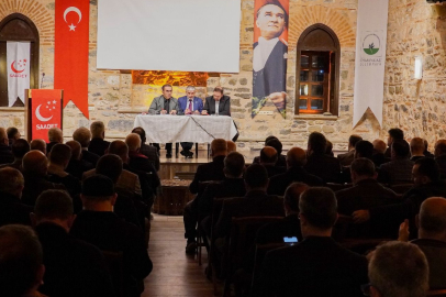 Saadet Partisi Bursa İl Divanı Ördekli Kültür Merkezi’nde toplandı