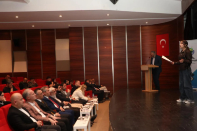 İnegöl’de genç hatipler kürsüye çıktı