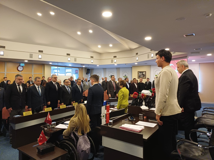 Osmangazi Meclisi’nde kritik gündem! Sefa Yılmaz’dan dikkat çeken açıklamalar -Bursa Hayat-5