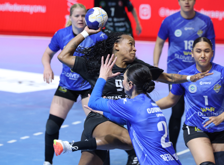 Bursa Büyükşehir Belediyespor final biletini aldı-Bursa Hayat-2