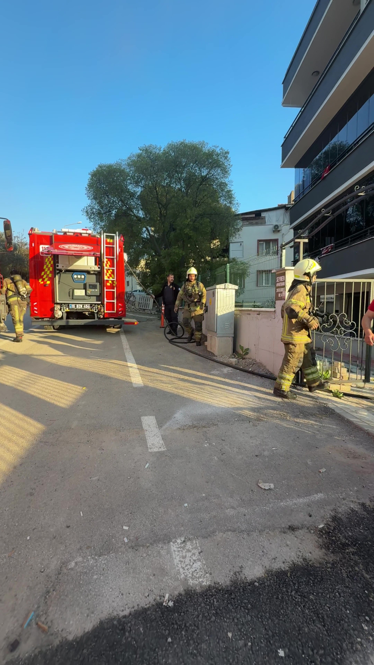 Bursa'da korkutan yangın! Mahalleli sokağa döküldü-Bursa Hayat Gazetesi-3