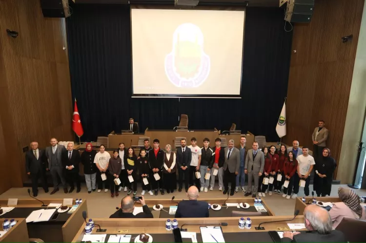 İnegöl Belediye Meclisi’nde oy birliğiyle kritik kararlar alındı - Bursa Hayat Gazetesi-2