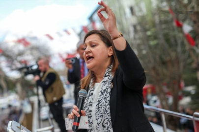 Afyonkarahisar Belediye Başkanı Burcu Köksal AK Parti'ye katılıyor