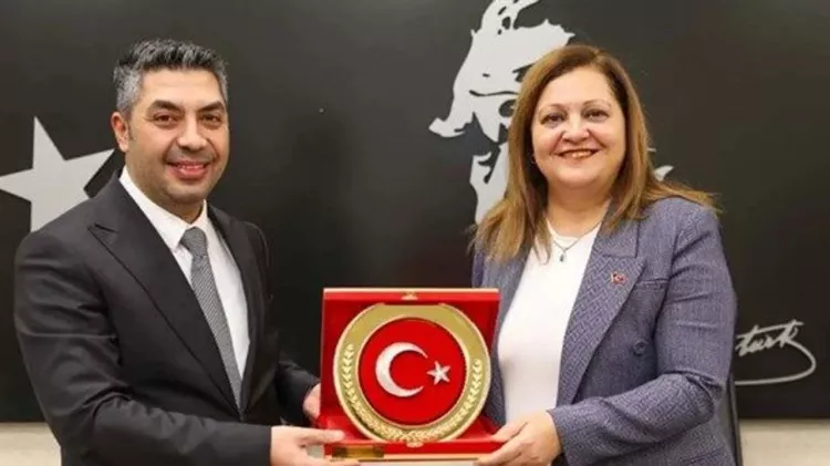 Afyonkarahisar’da CHP’de dikkat çeken karar!-Bursa Hayat-2