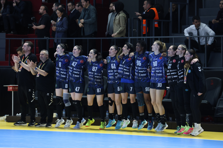 Bursa Büyükşehir Belediyespor’dan tarihi zafer!-Bursa Hayat-2