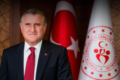 Osman Aşkın Bak’tan THF 50. Yıl Kupası şampiyonlarına tebrik