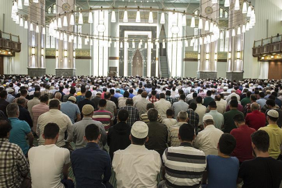 Sakarya namaz saatleri: İşte günün tüm vakitleri | 11 Mayıs 2026 Pazartesi