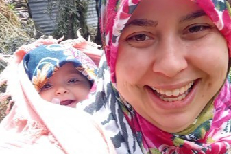 Evde duramayan bebek Gökçe milyonları gülümsetti