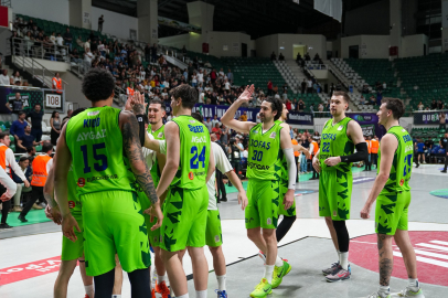 TOFAŞ son maçta galip geldi! Sezonu 10. sırada tamamladı