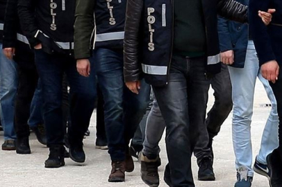 İstanbul ve Bursa’da şafak operasyonu 4 gözaltı!