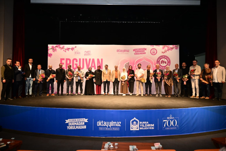 600 yıllık Erguvan Bayramı geleneği manevi atmosferle sona erdi - Bursa Hayat Gazetesi-2