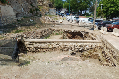 Bursa’da Tophane kazı alanı yetersiz önlemlerle dikkat çekti