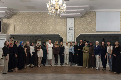 Bursa Orhangazi’de Anneler Günü’ne özel kadınlar matinesi