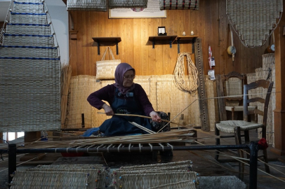 Kaybolmaya yüz tutan zanaat teknolojiye direniyor