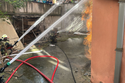 Bursa’da korkutan yangın: Hastane yakınındaki alevler panik yarattı