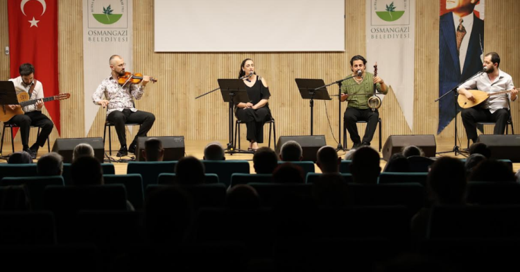 Osmangazi’de unutulmaz gece: “2 Saz 1 Ses” Bursalıları büyüledi - Bursa Hayat - 2