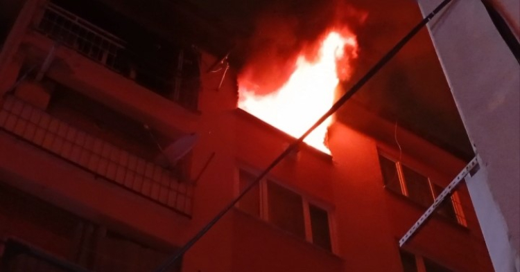 Bursa'da alevler geceyi aydınlattı - Bursa Hayat - 4