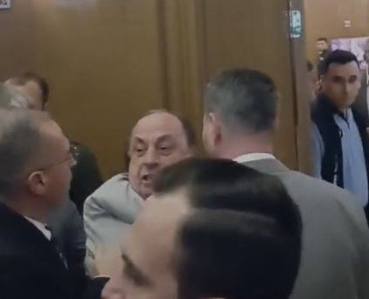 Bursa Büyükşehir Meclisi'nde su tarifesi tartışması gerginliğe dönüştü!-Bursa Hayat Gazetesi-2