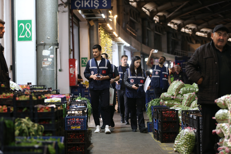 Bursa’da ekipler sahada: Bayram öncesi fırsatçılara geçit verilmiyor! - Bursa Hayat - 4