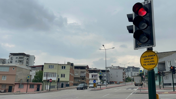 Bursa'da kırmızı ışık faciası kamerada! - Bursa Hayat - 3