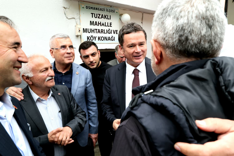 Başkan Erkan Aydın’ın hizmet mesaisi mahallelerde devam ediyor - Bursa Hayat Gazetesi-3