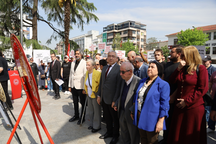 Bursa’da “Ön yargı en büyük engeldir” mesajı - Bursa Hayat Gazetesi-3