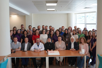 Orhangazi'de hemşirelere anlamlı ziyaret