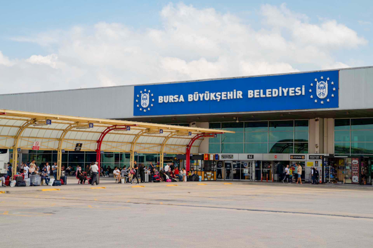 Yollarda bayram yoğunluğu: 12 bin ek bilet satışta - Bursa Hayat - 3