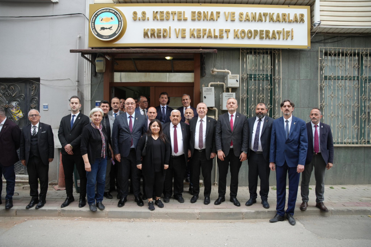 Zafer Partisi Genel Başkanı Ümit Özdağ’dan Bursa’da kapsamlı ziyaretler - Bursa Hayat Gazetesi-7