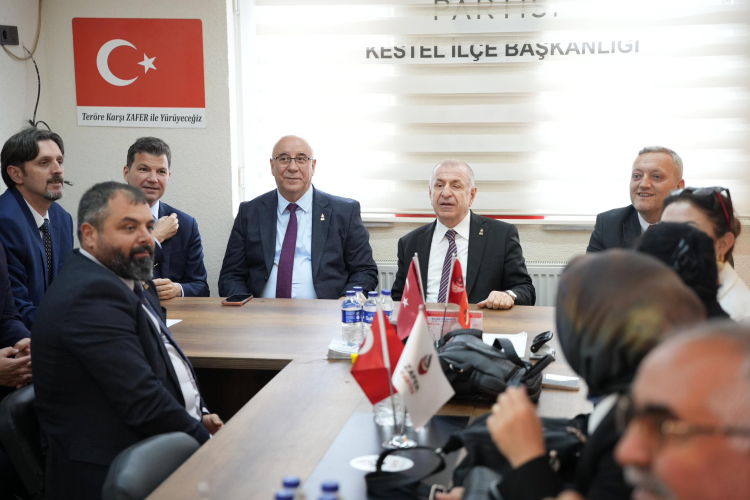 Zafer Partisi Genel Başkanı Ümit Özdağ’dan Bursa’da kapsamlı ziyaretler - Bursa Hayat Gazetesi-5