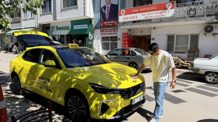 Bursa’da bir ilk: Togg T10F Modeli ticari taksi oldu-Bursa Hayat Gazetesi-3