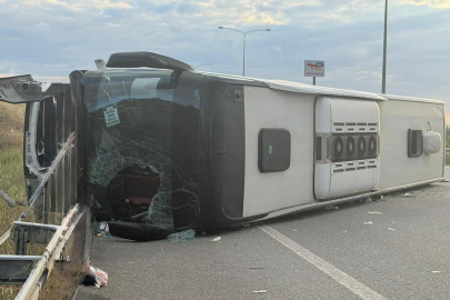 40 yolculu otobüs devrildi! Çok sayıda yaralı var