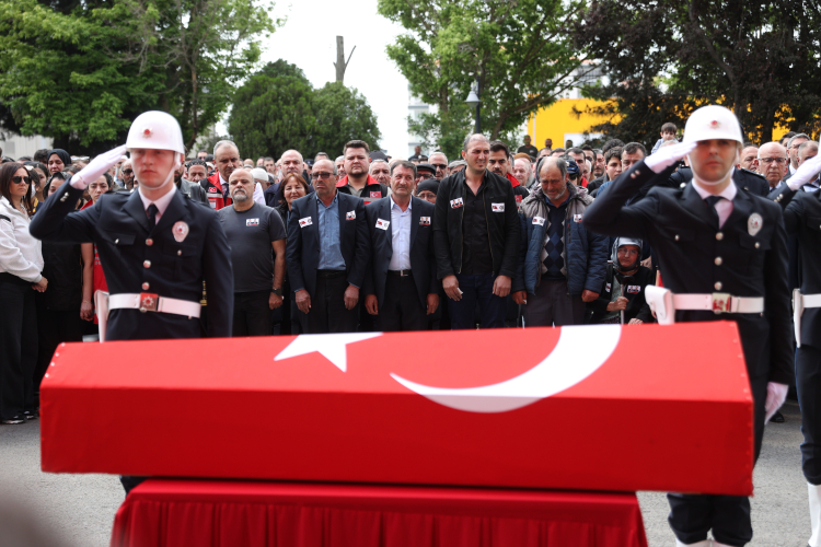 Şehitlerimize son veda - Bursa Hayat - 4