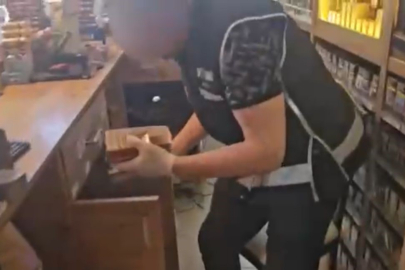 Bursa polisi kaçak depolarını çökertti