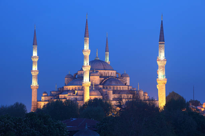 Kütahya namaz saatleri | 19 Mayıs 2026 Salı ibadet vakitleri belli oldu