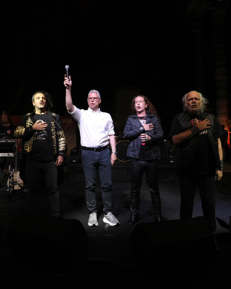 Mudanya gençlikle yürüdü: Başkan Dalgıç'tan 19 Mayıs mesajı! - Bursa Hayat - 3
