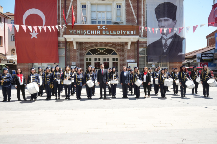 Yenişehir'de tarihi ilk bayram coşkusuyla yaşandı - Bursa Hayat - 2