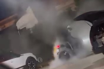 Bursa'da benzinlikte tehlikeli gösteri