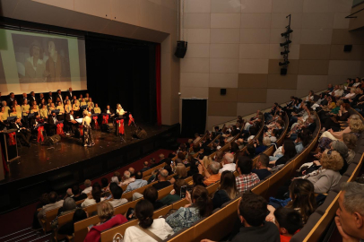 Safiye Ayla, Nilüfer'deki özel konserle anıldı