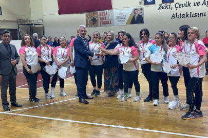 Filenin velileri turnuvasında kupa coşkusu!