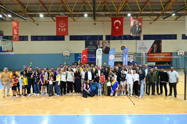 Karacabey’de voleybol şampiyonu belli oldu - Bursa Hayat - 2