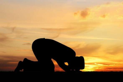 Sakarya namaz saatleri: İşte günün tüm vakitleri 24 Mayıs 2026 Pazar